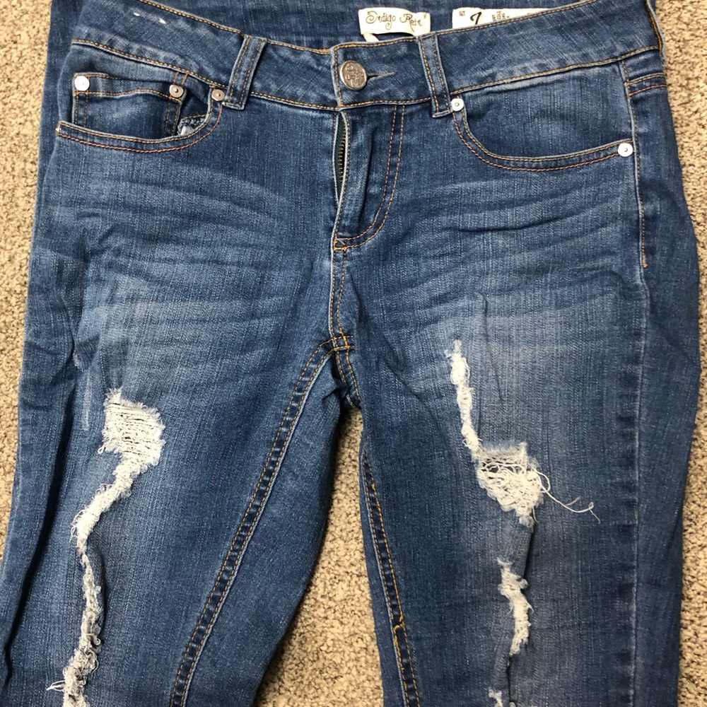 ripped jeans size 7